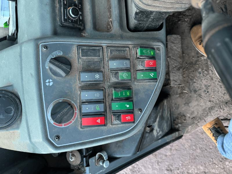 Sollevatore telescopico KRAMER KT356: foto 8 Sollevatore telescopico KRAMER KT356: foto 8