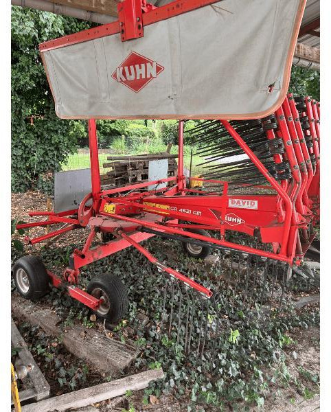 KUHN GA4521GM - Voltafieno: foto 1 KUHN GA4521GM - Voltafieno: foto 1