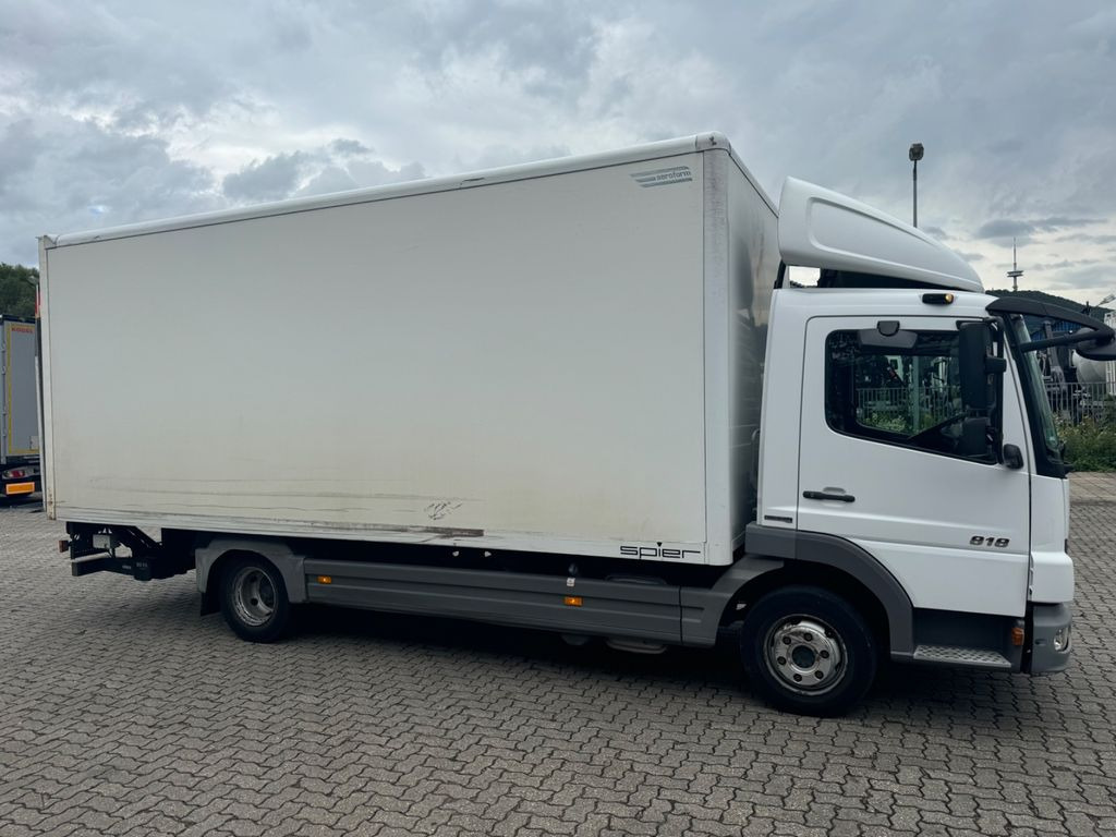 Mercedes-Benz 818 Mercedes-Benz 818 - Autocarro furgonato: foto 3 Mercedes-Benz 818 Mercedes-Benz 818 - Autocarro furgonato: foto 3