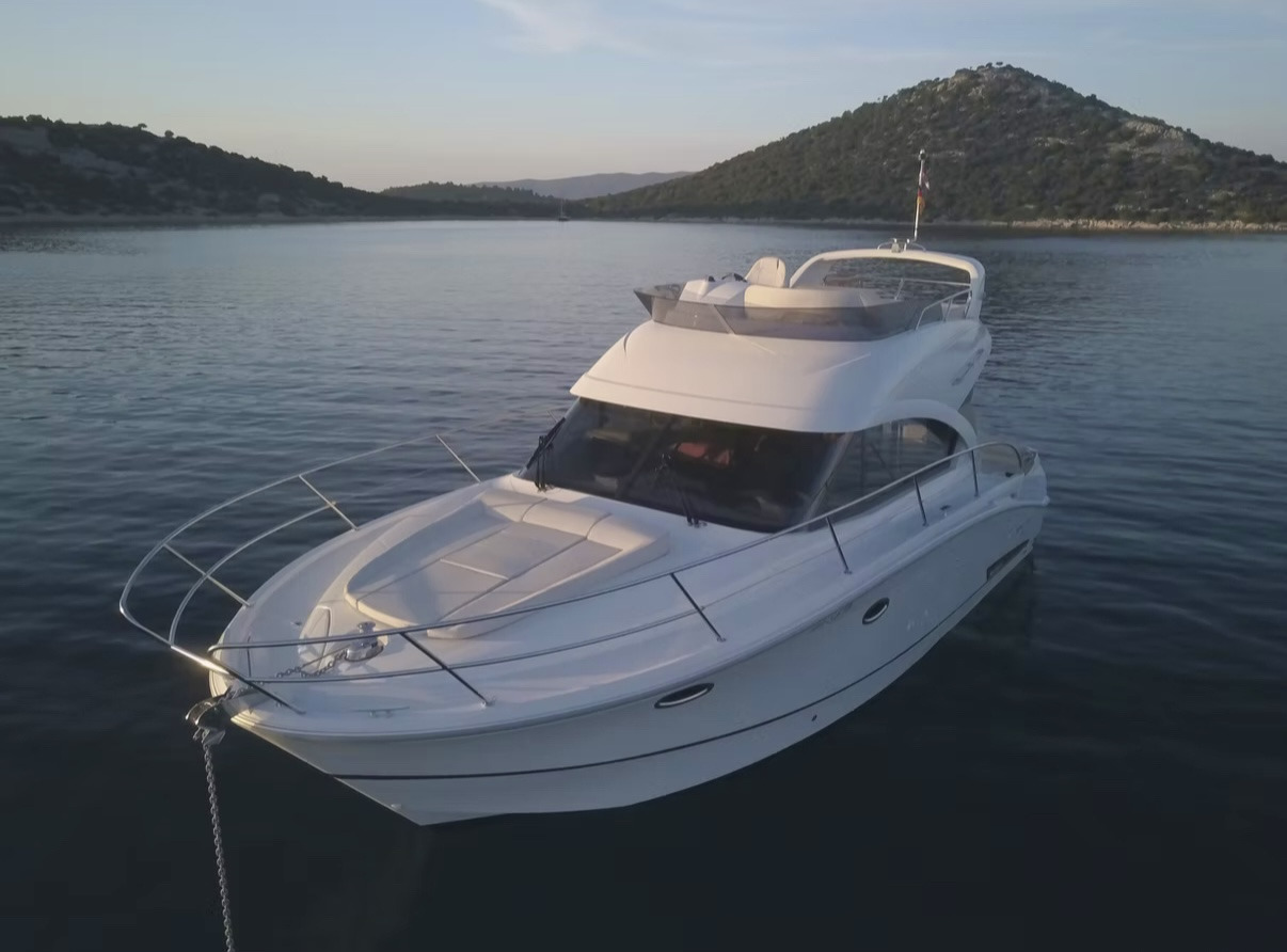 Beneteau Antares 36 Fly, Air Conditioning, TOP !!! - Altra macchina: foto 1 Beneteau Antares 36 Fly, Air Conditioning, TOP !!! - Altra macchina: foto 1