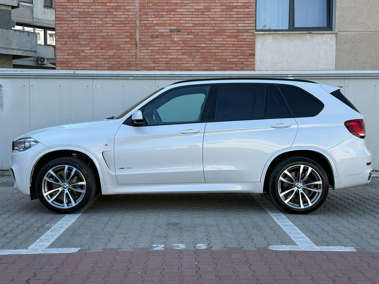 BMW X5 4.0 XDRIVE M PAKET - SUV/ Fuoristrada: foto 4 BMW X5 4.0 XDRIVE M PAKET - SUV/ Fuoristrada: foto 4