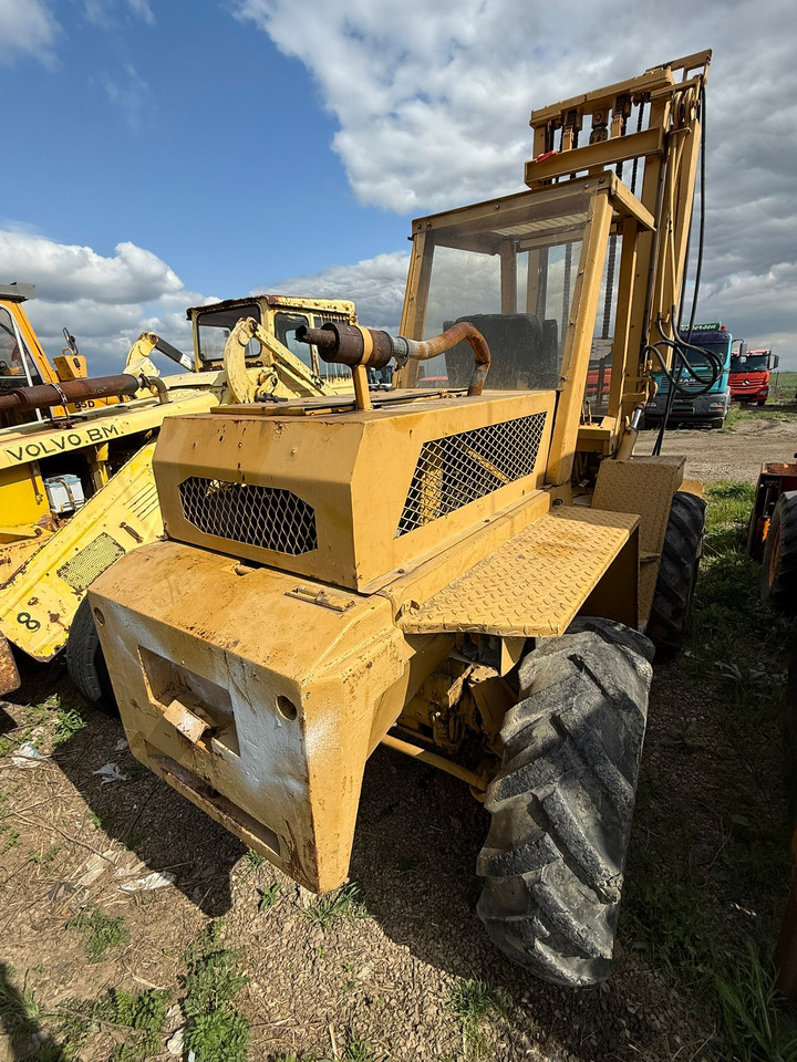 BROBUS BH40 STACKER - Carrello elevatore fuoristrada: foto 3 BROBUS BH40 STACKER - Carrello elevatore fuoristrada: foto 3