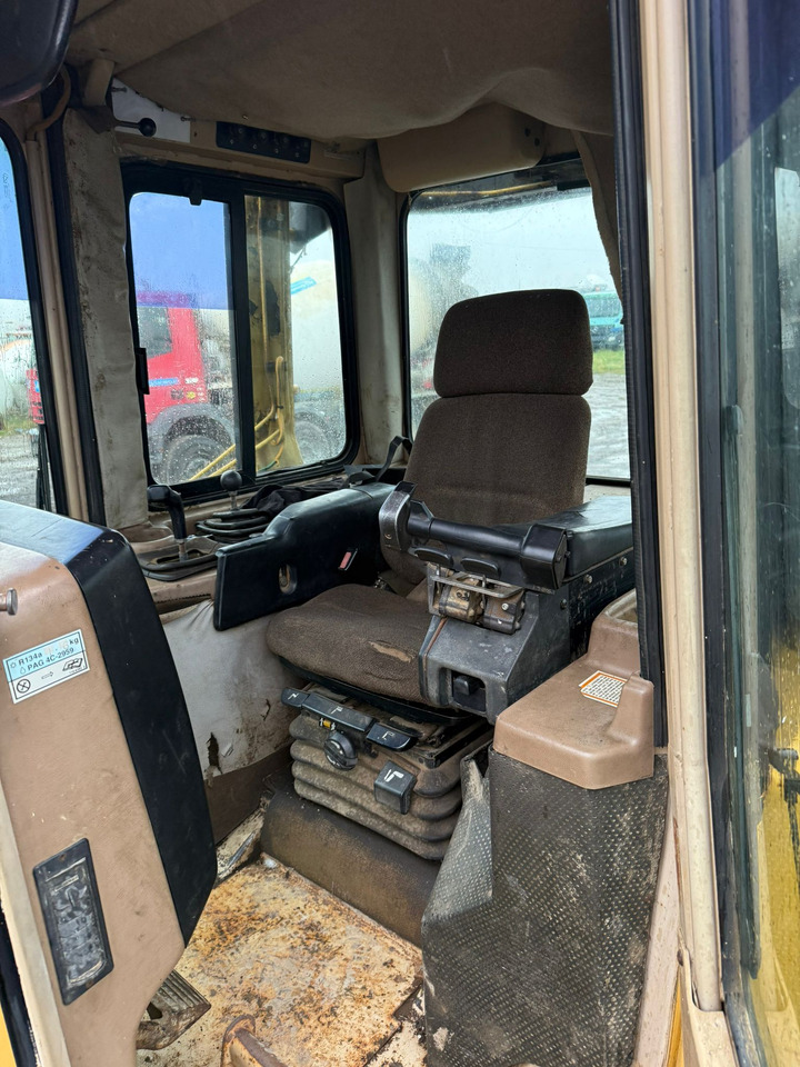 Bulldozer BULLDOZER CATERPILLAR D5: foto 6