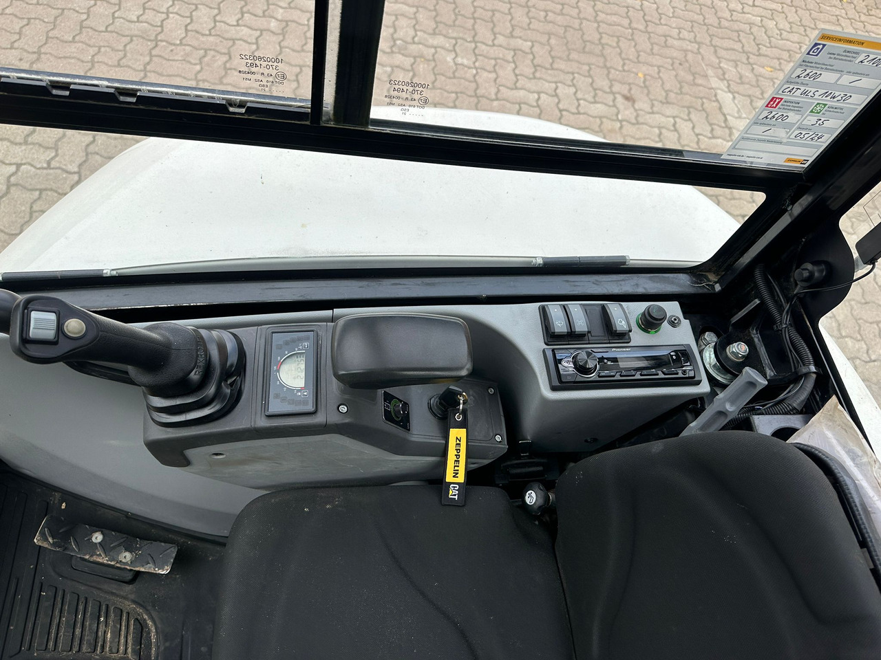 Miniescavatore CAT 302.7 DCR Mini excavator, 2 Buckets, TOP !!!: foto 10 Miniescavatore CAT 302.7 DCR Mini excavator, 2 Buckets, TOP !!!: foto 10