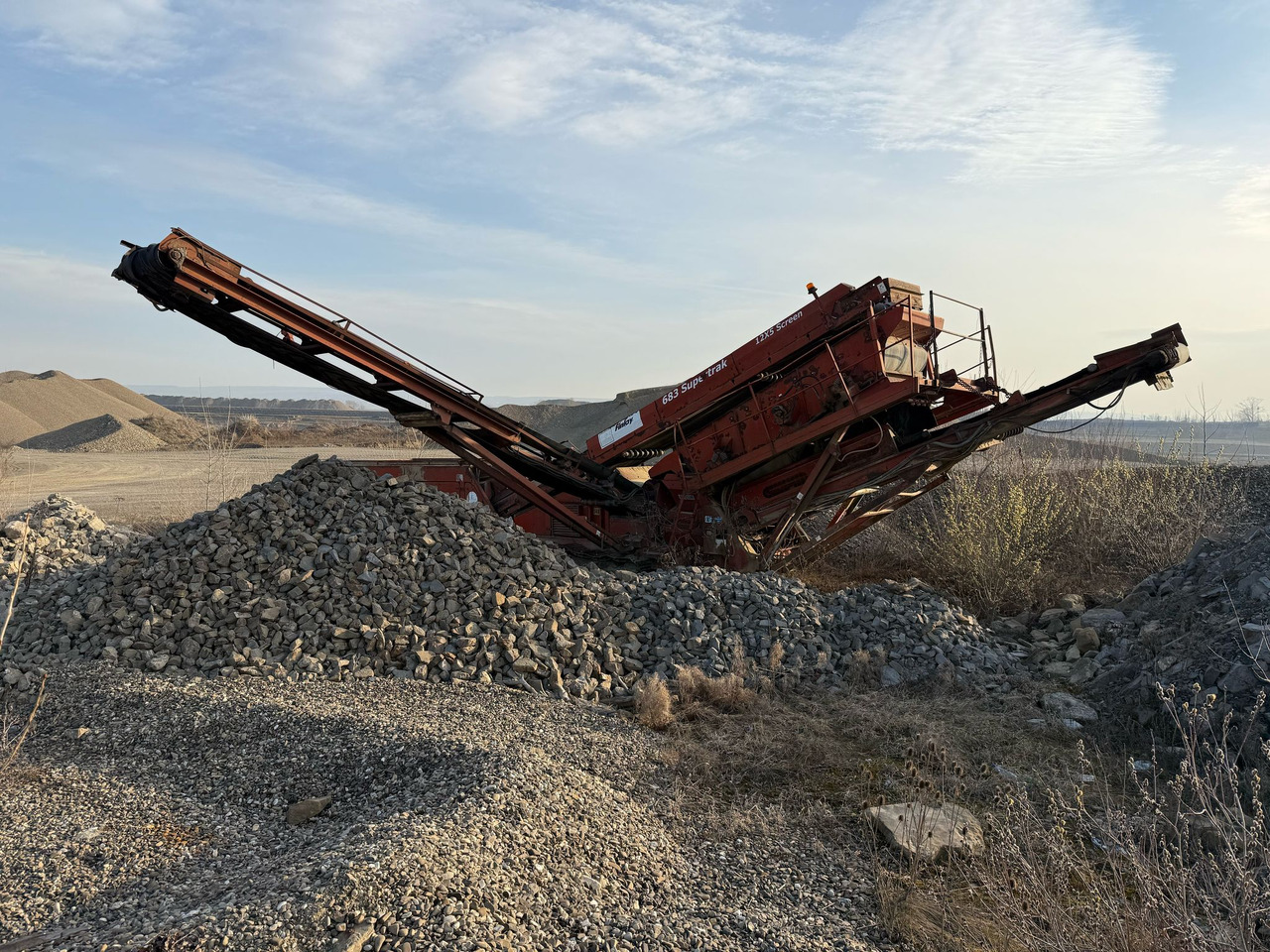 FINLAY 683 SUPERTRAK MOBILE SORTING STATION - Vaglio: foto 1 FINLAY 683 SUPERTRAK MOBILE SORTING STATION - Vaglio: foto 1