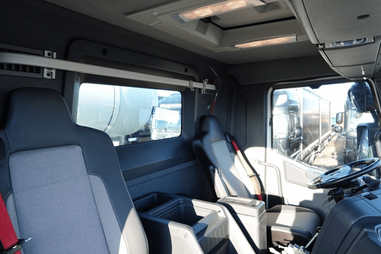 Leasing di  Renault C 430 8×4 Beton Mixer 9m3, TOP !!! Renault C 430 8×4 Beton Mixer 9m3, TOP !!!: foto 10