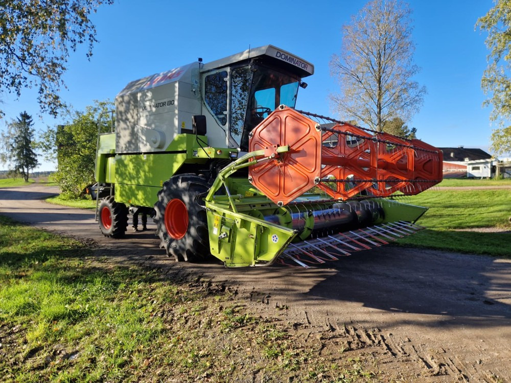 CLAAS Dominator 130 - Mietitrebbia: foto 5 CLAAS Dominator 130 - Mietitrebbia: foto 5