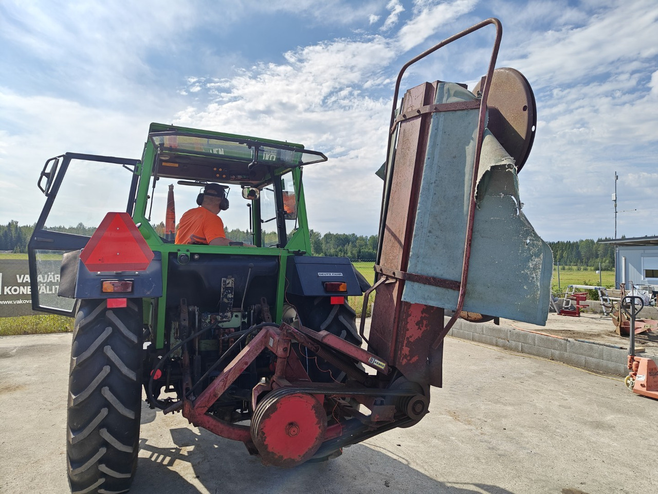 Luoko 165cm lieriöniittokone - hydraulinen - Falciatrice: foto 3 Luoko 165cm lieriöniittokone - hydraulinen - Falciatrice: foto 3