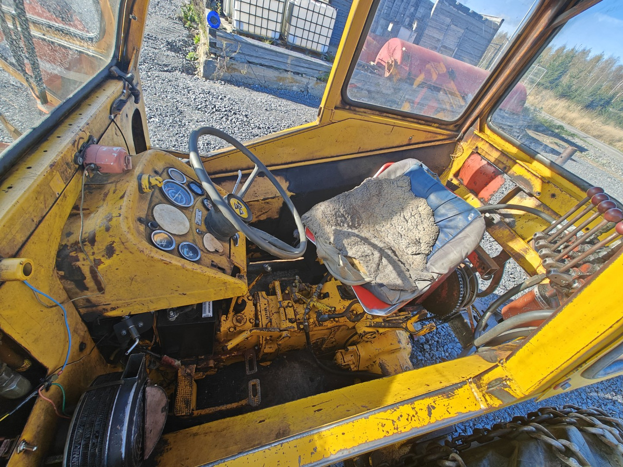 Trattore MASSEY FERGUSON 50R Kärppä - Metsätraktoripaketti: foto 17 Trattore MASSEY FERGUSON 50R Kärppä - Metsätraktoripaketti: foto 17