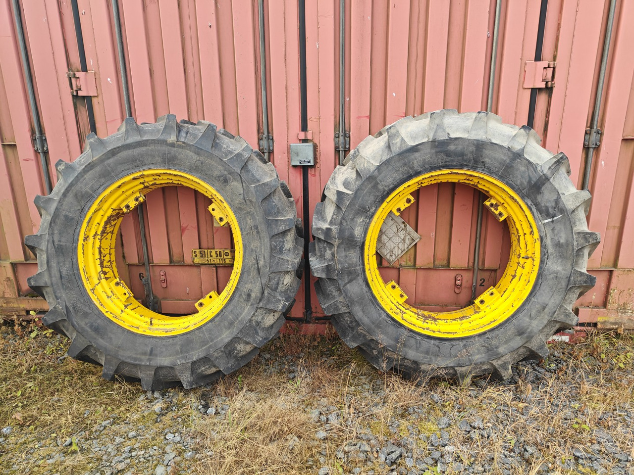 MICHELIN 18.4R38 traktorin renkaat - Cerchi e pneumatici per Trattore: foto 1 MICHELIN 18.4R38 traktorin renkaat - Cerchi e pneumatici per Trattore: foto 1