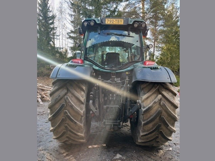 VALTRA N154 Versu - Trattore: foto 3 VALTRA N154 Versu - Trattore: foto 3