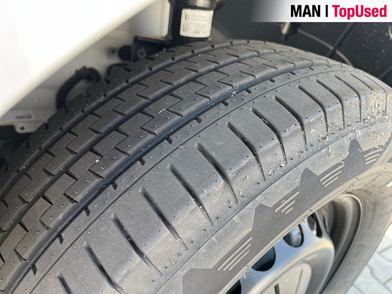 MAN TGE 3.180 4X4 SB furgon bez příčky L3H3 - Furgone chiuso: foto 4 MAN TGE 3.180 4X4 SB furgon bez příčky L3H3 - Furgone chiuso: foto 4