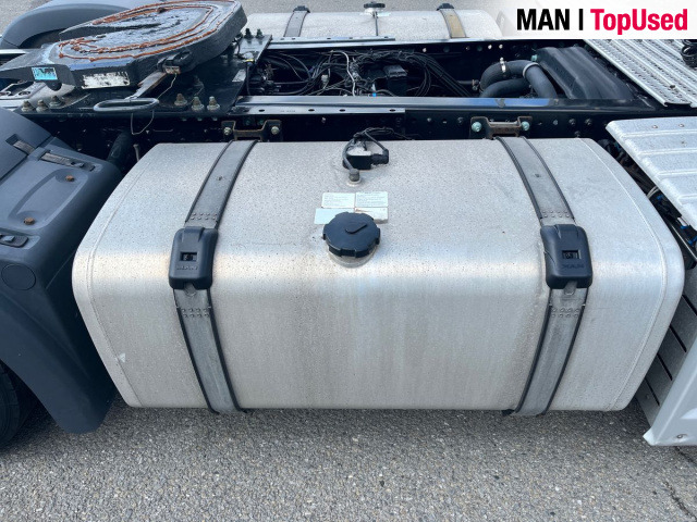 MAN TGX 18.470 4X2 LLS-U Euro6 Retarder Klima Navi ZV - Trattore stradale: foto 5 MAN TGX 18.470 4X2 LLS-U Euro6 Retarder Klima Navi ZV - Trattore stradale: foto 5