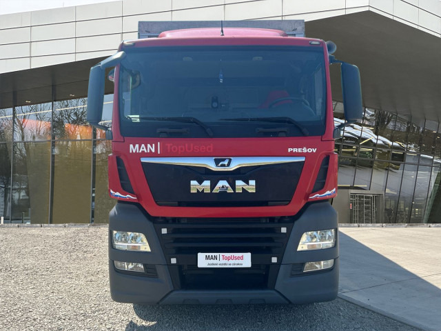 Camion centinato MAN TGX 26.470 6X2-4 BL tandem warranty until 10/2025: foto 8