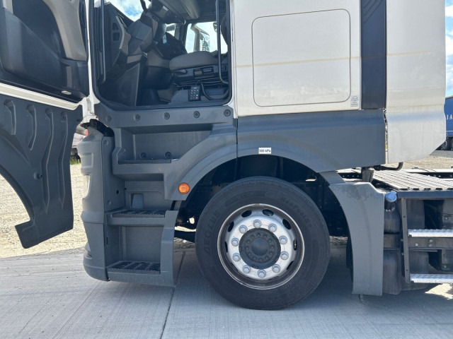 MAN TGX 18.510 4x2 LL SA - Trattore stradale: foto 5 MAN TGX 18.510 4x2 LL SA - Trattore stradale: foto 5