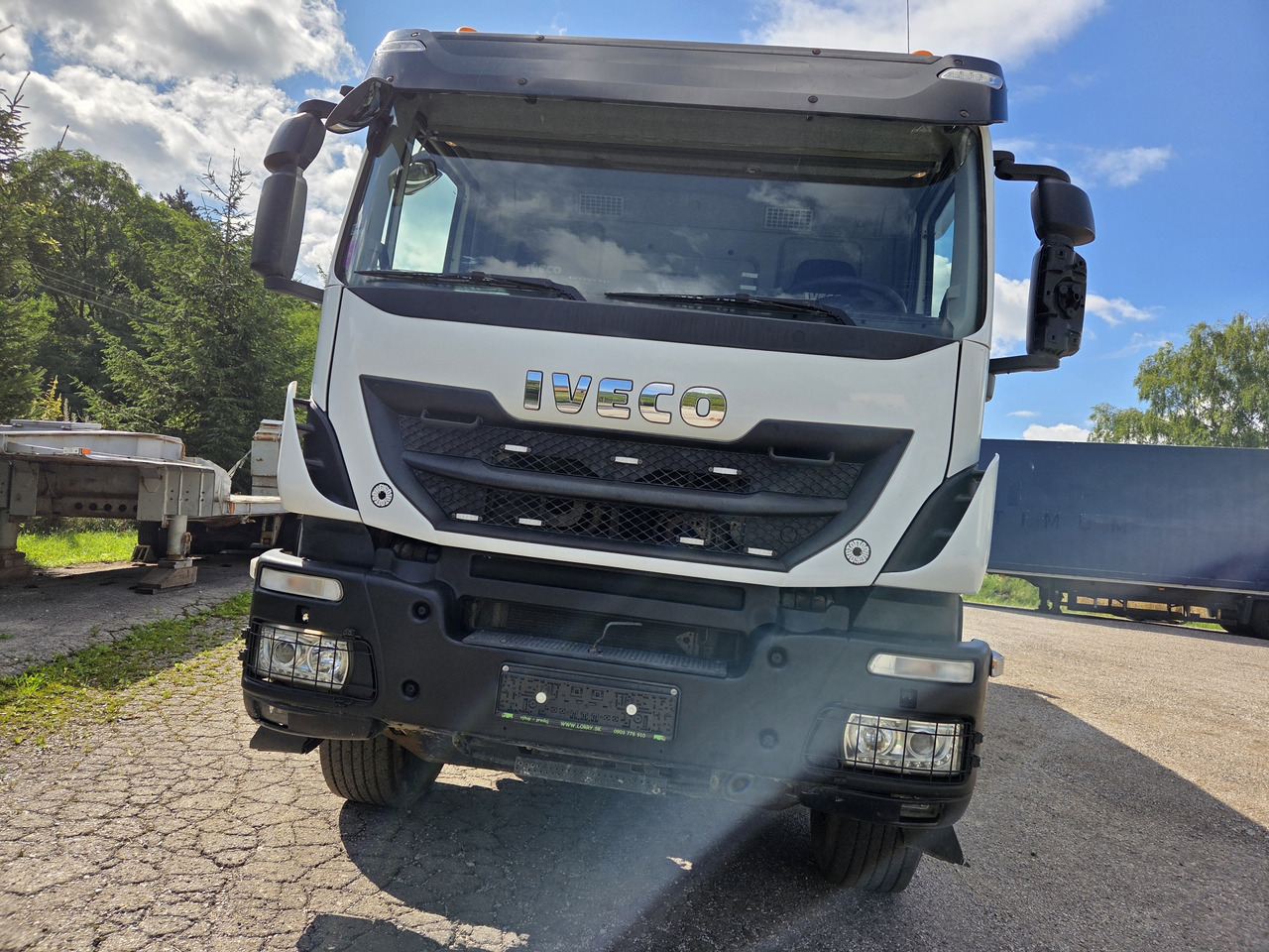 IVECO TRAKKER 500 8x4 EURO6 Bordmatik - Autocarro ribaltabile: foto 2 IVECO TRAKKER 500 8x4 EURO6 Bordmatik - Autocarro ribaltabile: foto 2