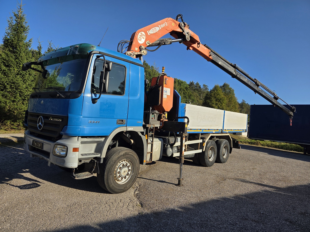 MERCEDES-BENZ ACTROS 3341 6x6 + CRANE PM 30 Radio Control - Autocarro con pianale/ Cassone fisso, Camion con gru: foto 1 MERCEDES-BENZ ACTROS 3341 6x6 + CRANE PM 30 Radio Control - Autocarro con pianale/ Cassone fisso, Camion con gru: foto 1