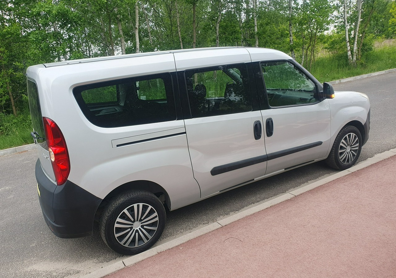 Opel Combo III wersja długa *long* - Autovettura: foto 5 Opel Combo III wersja długa *long* - Autovettura: foto 5