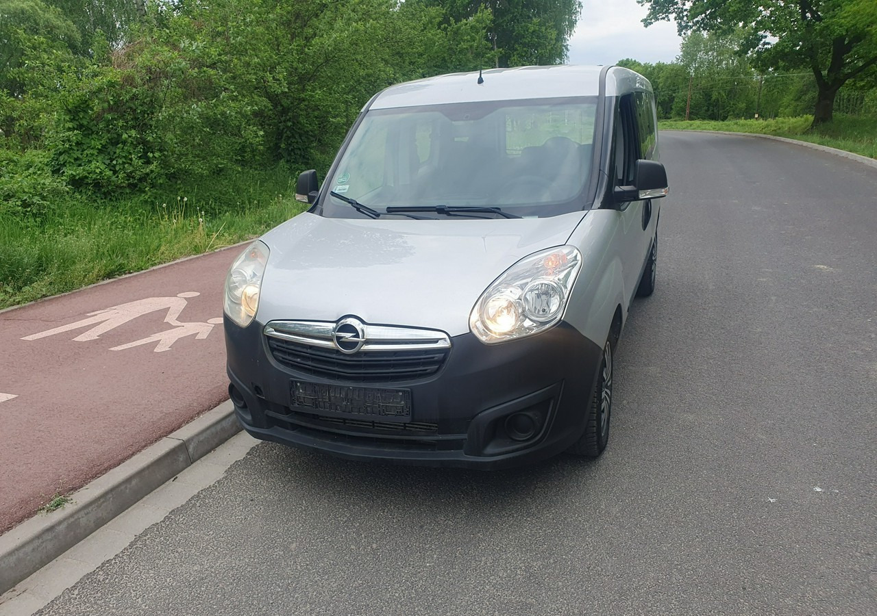 Opel Combo long*combo *doblo* krajówka *fv vat 23%* - Autovettura: foto 2 Opel Combo long*combo *doblo* krajówka *fv vat 23%* - Autovettura: foto 2