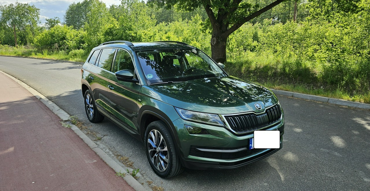 Skoda Kodiaq Skoda Kodiaq Skoda Kodiaq 2.0 tsi 4x4 Wersja Drive na 125 lecie - SUV/ Fuoristrada: foto 2 Skoda Kodiaq Skoda Kodiaq Skoda Kodiaq 2.0 tsi 4x4 Wersja Drive na 125 lecie - SUV/ Fuoristrada: foto 2