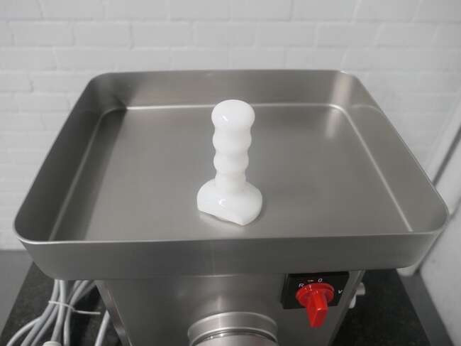 Freund / Ifooma grinder TG101 - Macchina alimentare: foto 5 Freund / Ifooma grinder TG101 - Macchina alimentare: foto 5