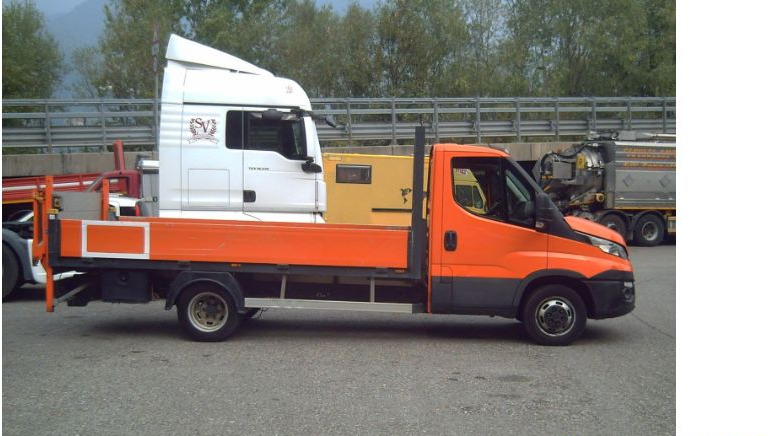 Iveco DAILYdaily 35-140 - Furgone con cassone fisso: foto 2 Iveco DAILYdaily 35-140 - Furgone con cassone fisso: foto 2