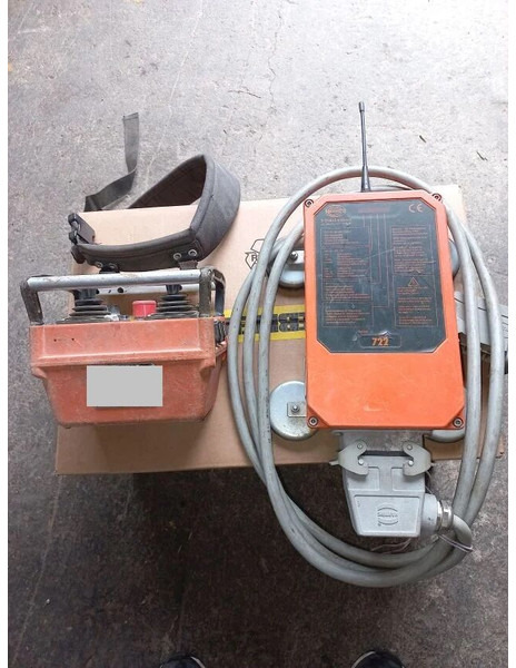 Liebherr HBC radio control 112/132/140/180EC-H - Gru a torre: foto 2 Liebherr HBC radio control 112/132/140/180EC-H - Gru a torre: foto 2