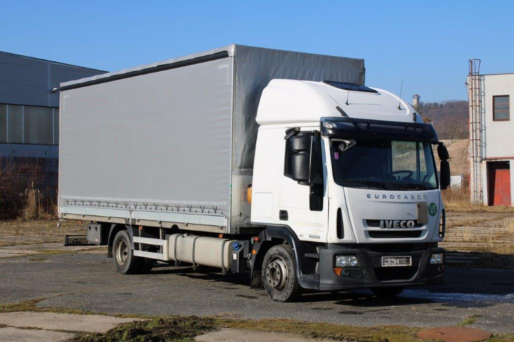 Iveco Eurocargo 120E25 - Camion centinato: foto 1 Iveco Eurocargo 120E25 - Camion centinato: foto 1
