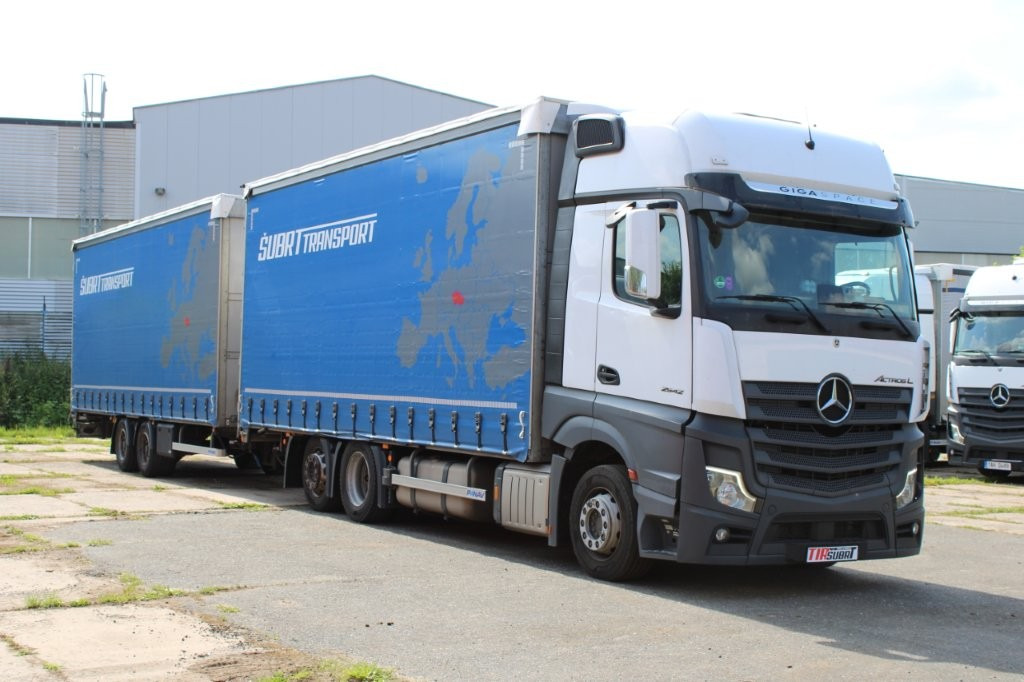 Mercedes-Benz Actros 2542 NAVIGACE + PANAV TVK 18 M (8,20m x 2,4 - Camion centinato, Rimorchio centinato: foto 1 Mercedes-Benz Actros 2542 NAVIGACE + PANAV TVK 18 M (8,20m x 2,4 - Camion centinato, Rimorchio centinato: foto 1