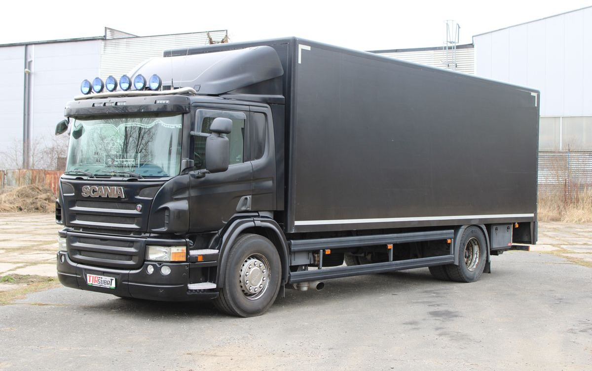 Scania P230 - Autocarro furgonato: foto 2 Scania P230 - Autocarro furgonato: foto 2