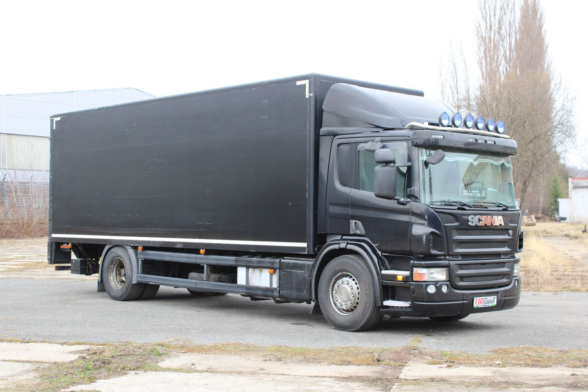 Scania P230 - Autocarro furgonato: foto 1 Scania P230 - Autocarro furgonato: foto 1