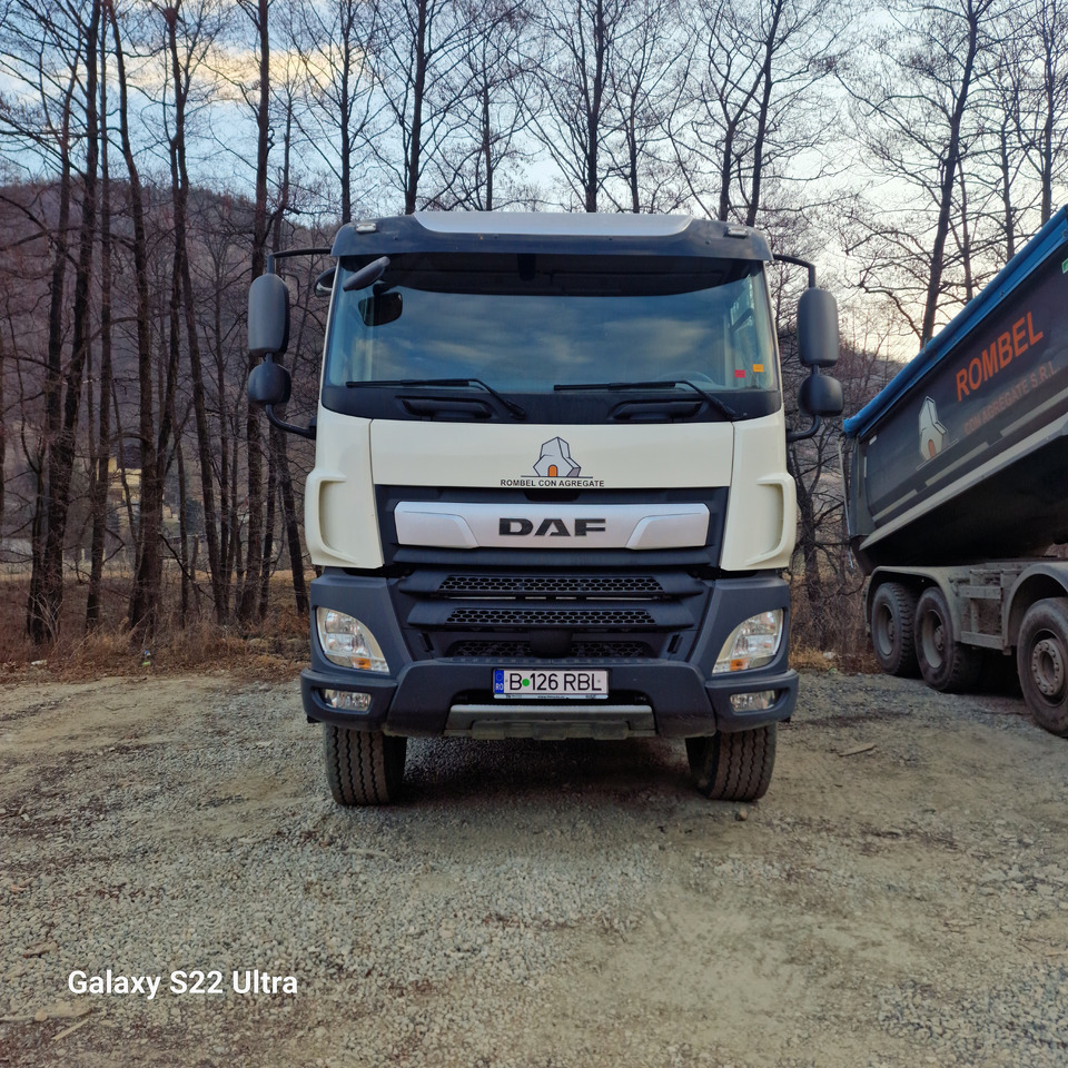 DAF CF 450 FAD - Autocarro ribaltabile: foto 2 DAF CF 450 FAD - Autocarro ribaltabile: foto 2