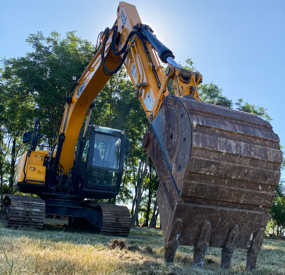 JCB JS131LC - Escavatore: foto 1 JCB JS131LC - Escavatore: foto 1