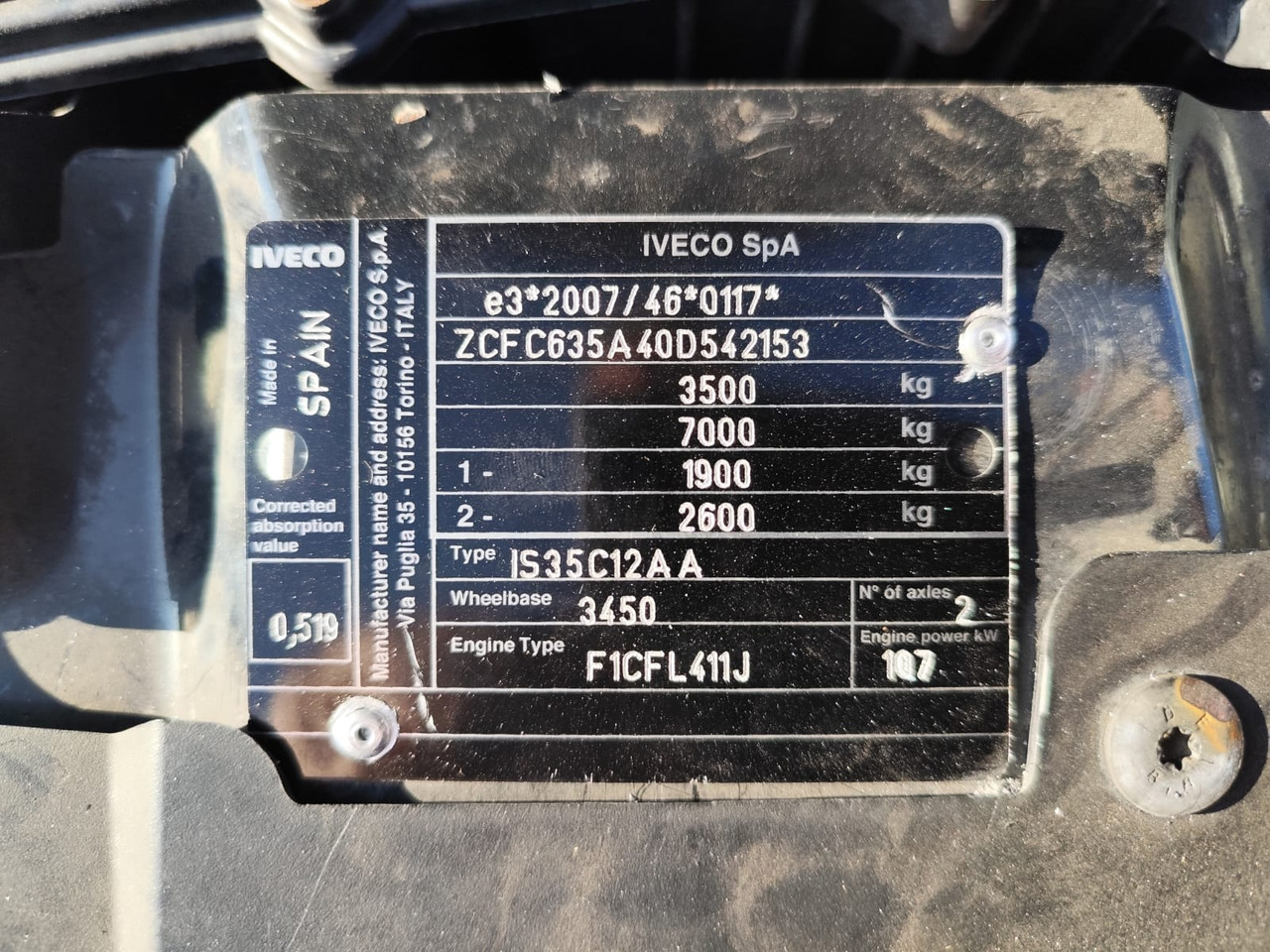 IVECO DAILY 35C15 - Camion con gru, Furgone ribaltabile: foto 2 IVECO DAILY 35C15 - Camion con gru, Furgone ribaltabile: foto 2