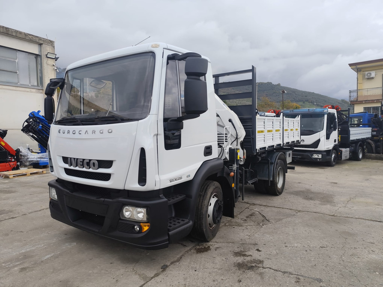 Leasing di IVECO EUROCARGO 120E28P IVECO EUROCARGO 120E28P: foto 20