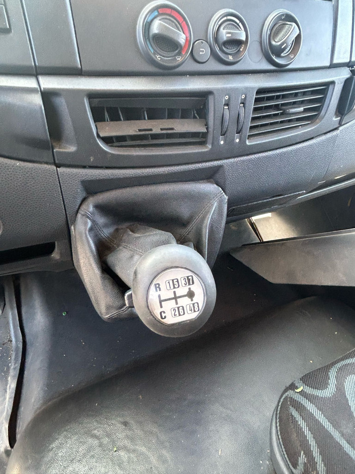 IVECO EUROCARGO 120E28P - Autocarro telaio: foto 4 IVECO EUROCARGO 120E28P - Autocarro telaio: foto 4