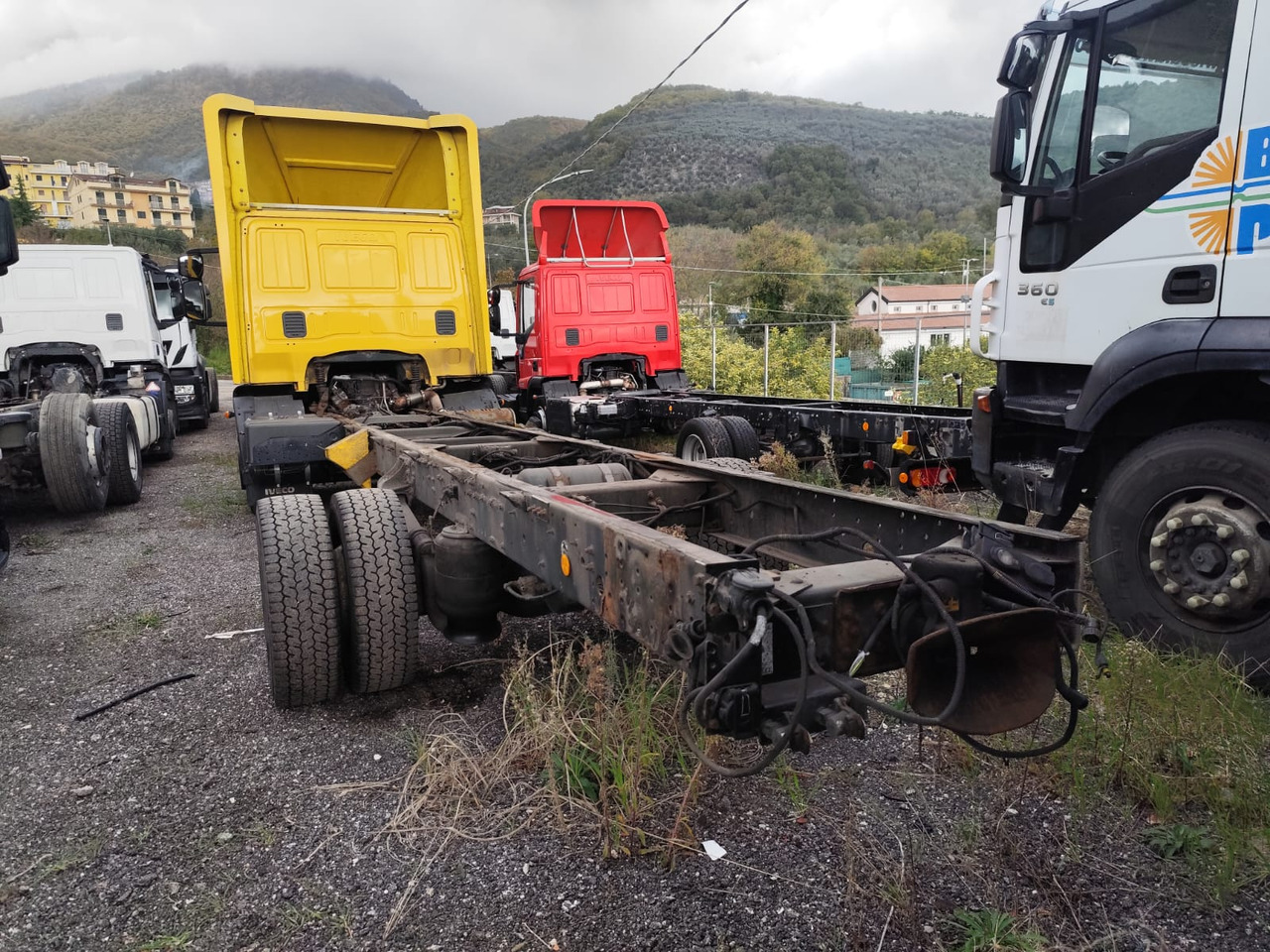 IVECO EUROCARGO 120E28P - Autocarro telaio: foto 3 IVECO EUROCARGO 120E28P - Autocarro telaio: foto 3