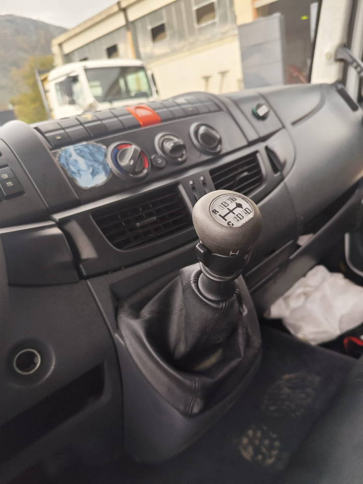 Leasing di IVECO EUROCARGO 120E28P IVECO EUROCARGO 120E28P: foto 23