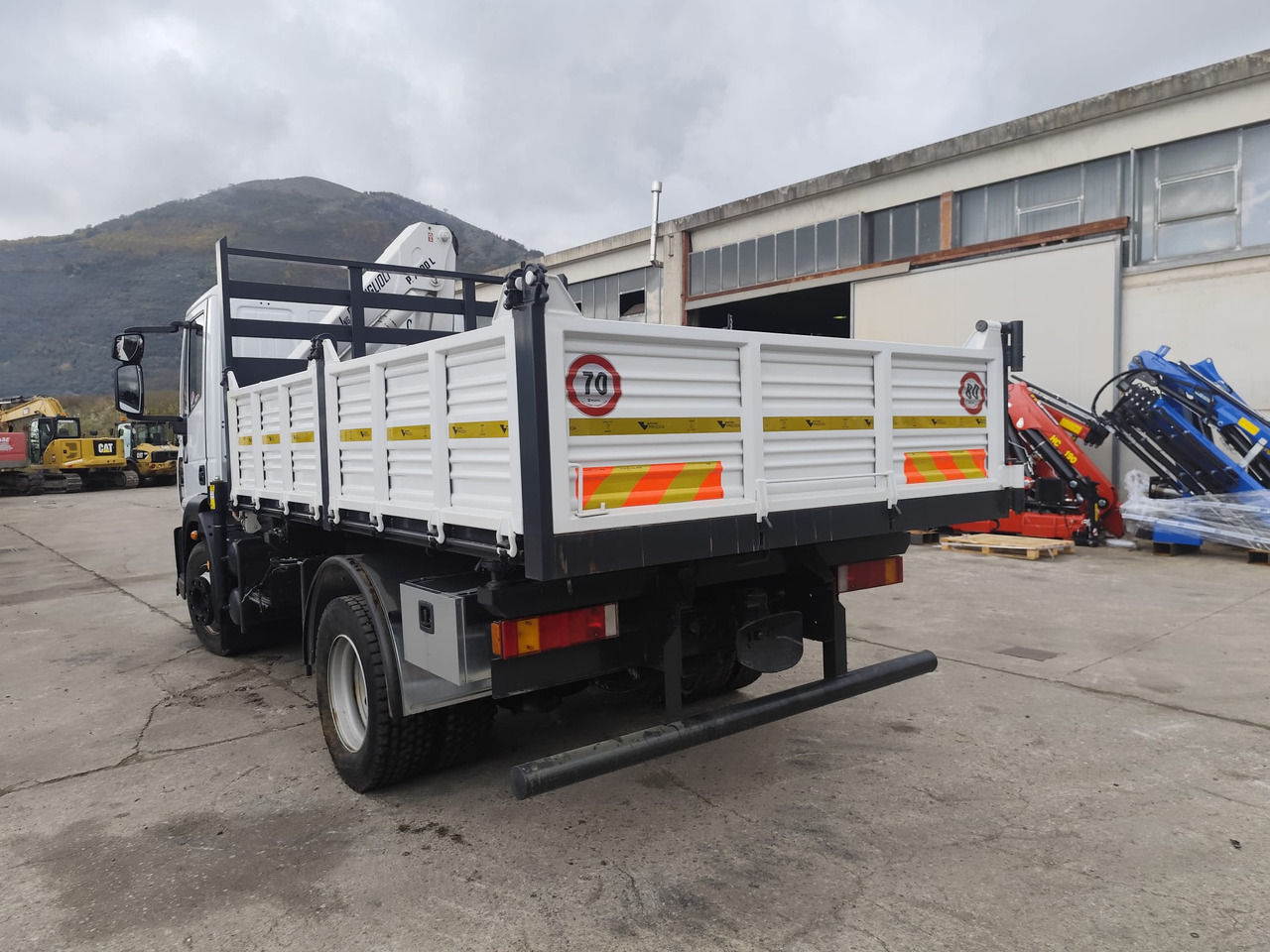 Leasing di IVECO EUROCARGO 120E28P IVECO EUROCARGO 120E28P: foto 10