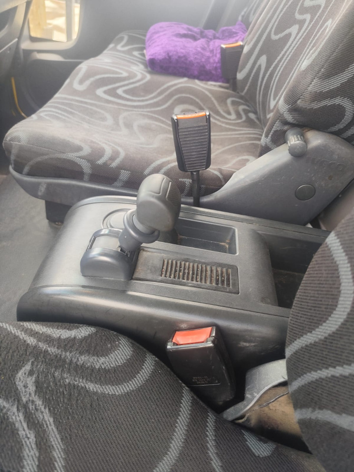 IVECO EUROCARGO 120E28P - Autocarro telaio: foto 3 IVECO EUROCARGO 120E28P - Autocarro telaio: foto 3