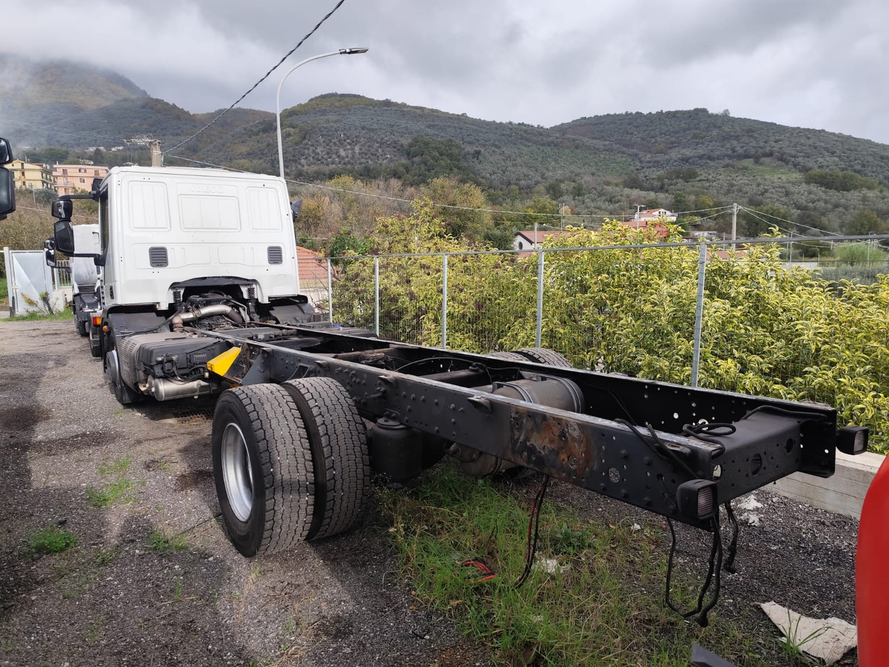 IVECO EUROCARGO 140-250 - Autocarro telaio: foto 2 IVECO EUROCARGO 140-250 - Autocarro telaio: foto 2