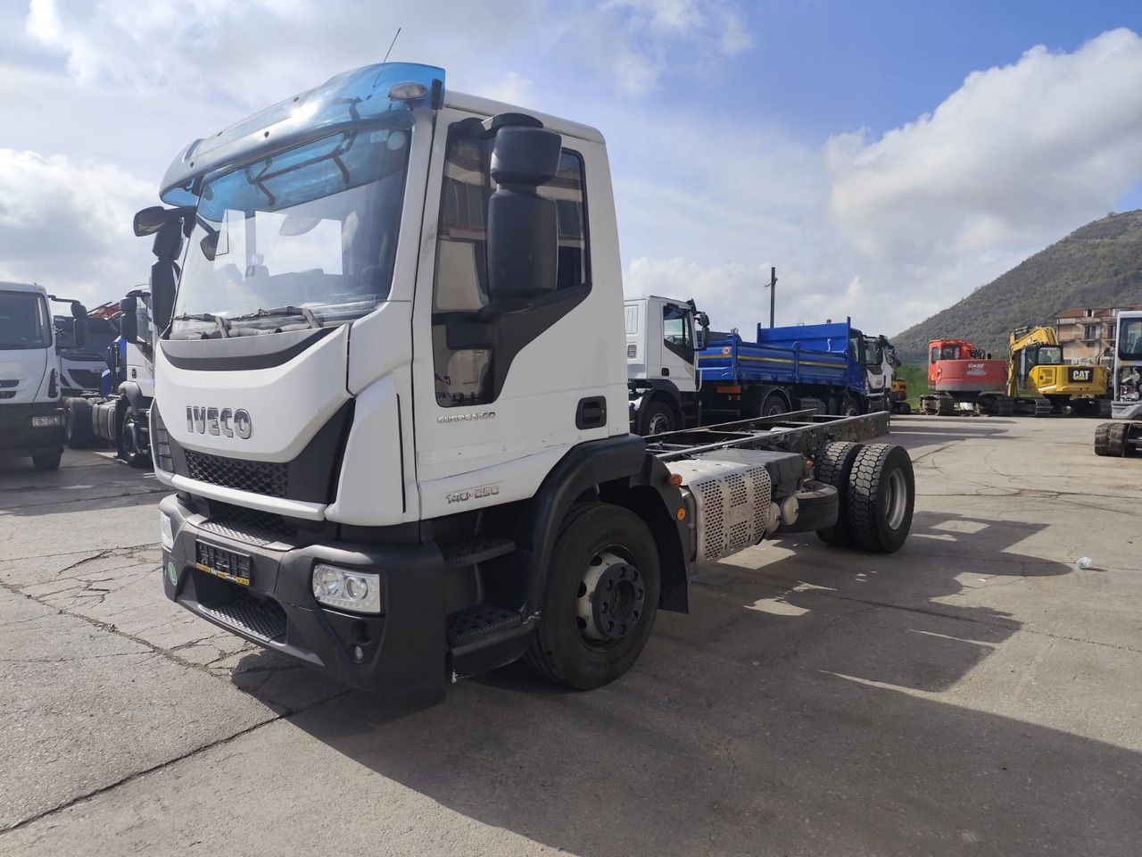 IVECO EUROCARGO 140-250 - Autocarro telaio: foto 1 IVECO EUROCARGO 140-250 - Autocarro telaio: foto 1