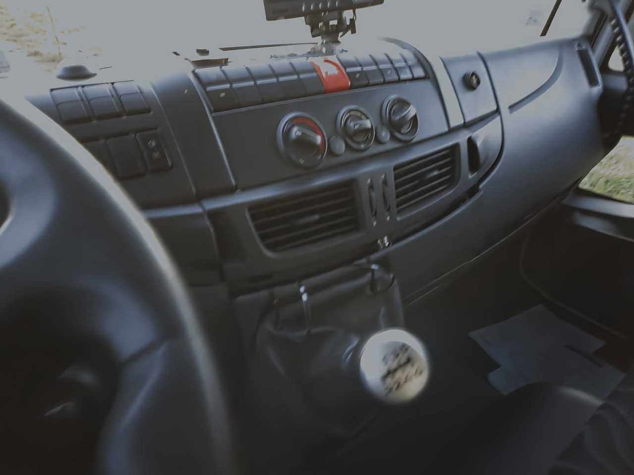 IVECO EUROCARGO 180E25 - Camion con gru, Camion con gru: foto 3 IVECO EUROCARGO 180E25 - Camion con gru, Camion con gru: foto 3