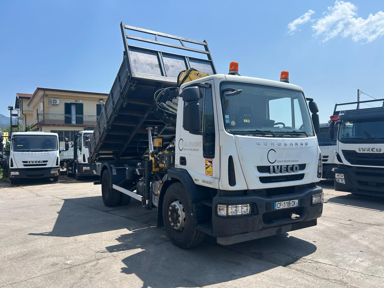 IVECO EUROCARGO 180E30 - Autocarro ribaltabile, Camion con gru: foto 5 IVECO EUROCARGO 180E30 - Autocarro ribaltabile, Camion con gru: foto 5