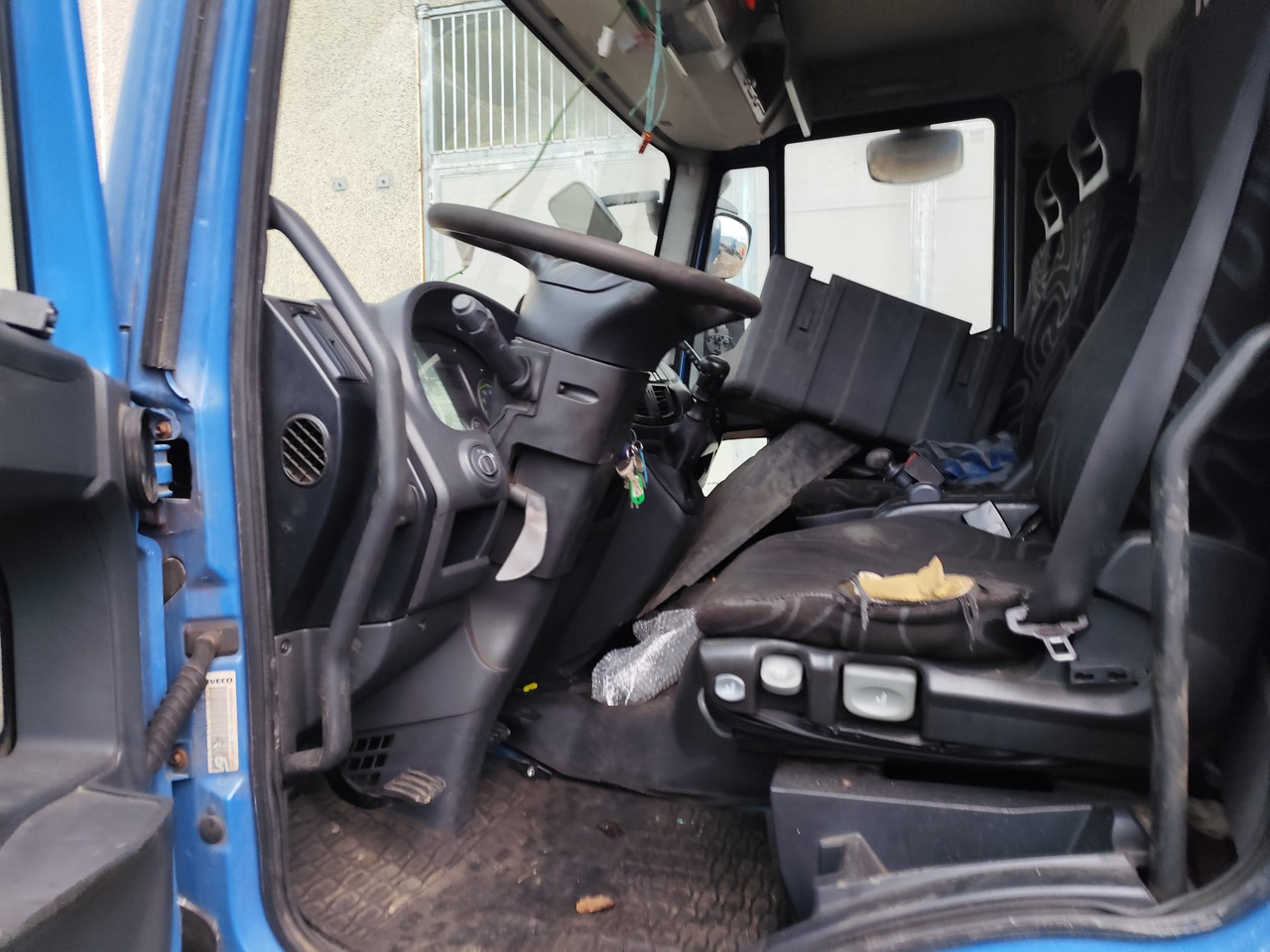 IVECO EUROCARGO 190EL28 - Autocarro telaio: foto 4 IVECO EUROCARGO 190EL28 - Autocarro telaio: foto 4