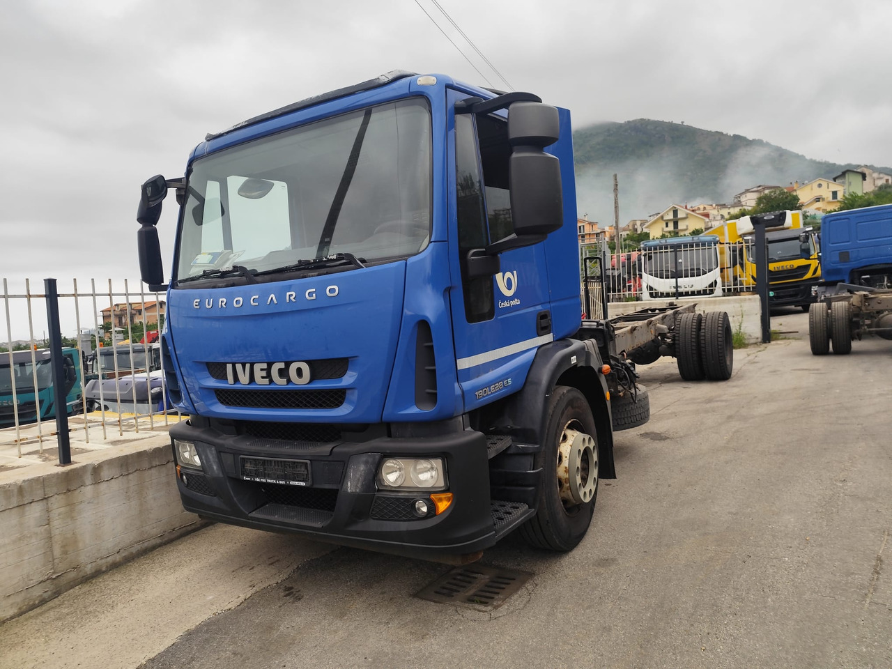 IVECO EUROCARGO 190EL28 - Autocarro telaio: foto 1 IVECO EUROCARGO 190EL28 - Autocarro telaio: foto 1