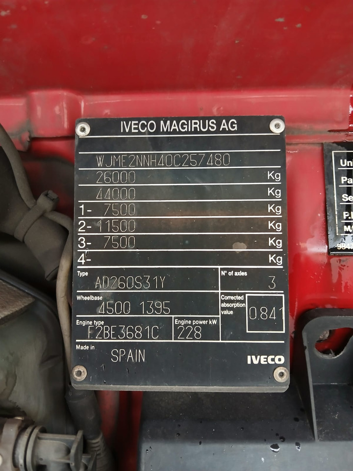 IVECO STRALIS AD 260S31 - Autocarro telaio: foto 5 IVECO STRALIS AD 260S31 - Autocarro telaio: foto 5