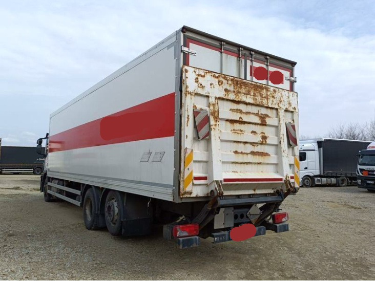 IVECO STRALIS AD 260S31 XP - Autocarro furgonato: foto 3 IVECO STRALIS AD 260S31 XP - Autocarro furgonato: foto 3