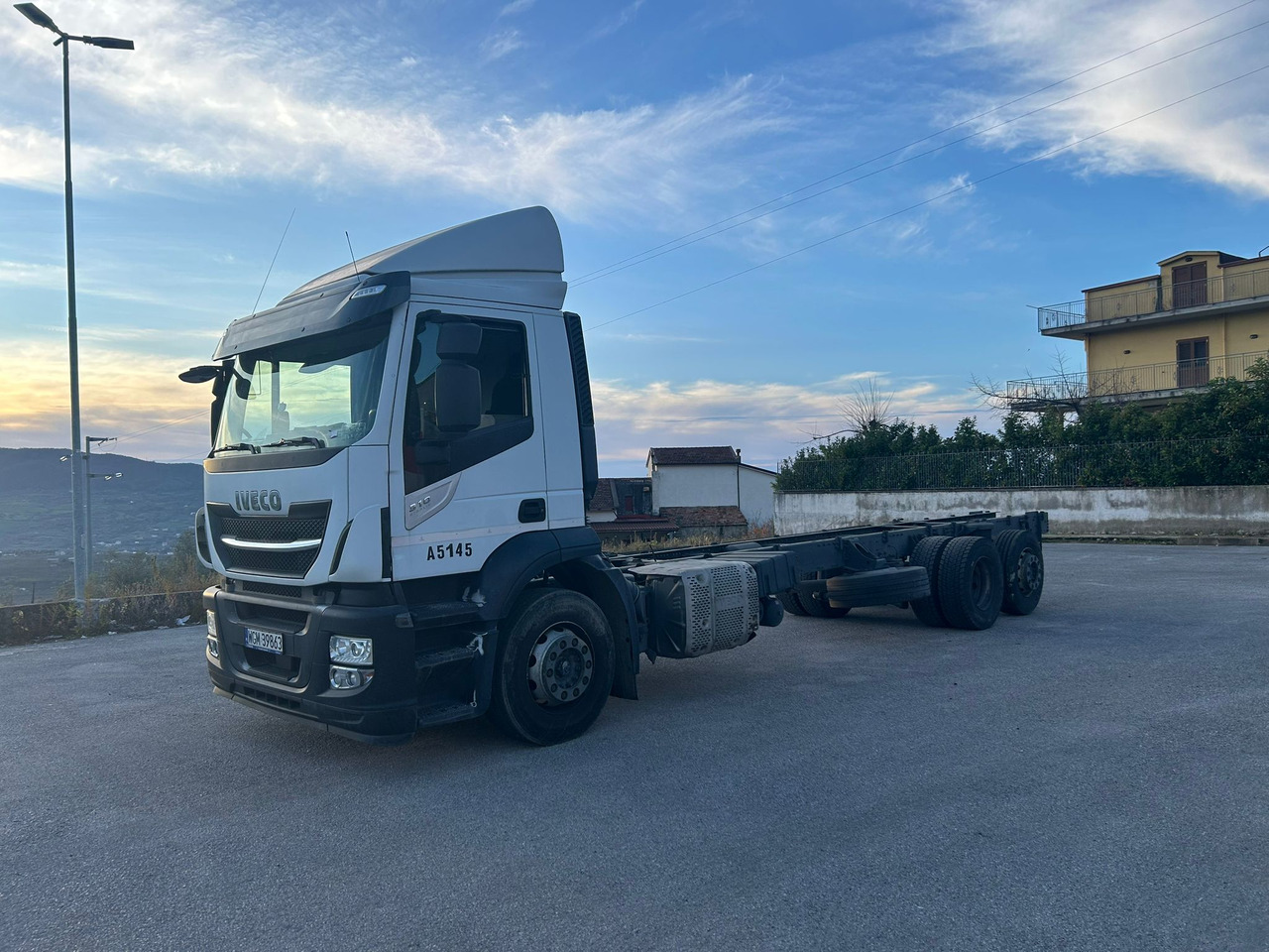 IVECO STRALIS AD 260S31 XP - Autocarro telaio: foto 3 IVECO STRALIS AD 260S31 XP - Autocarro telaio: foto 3