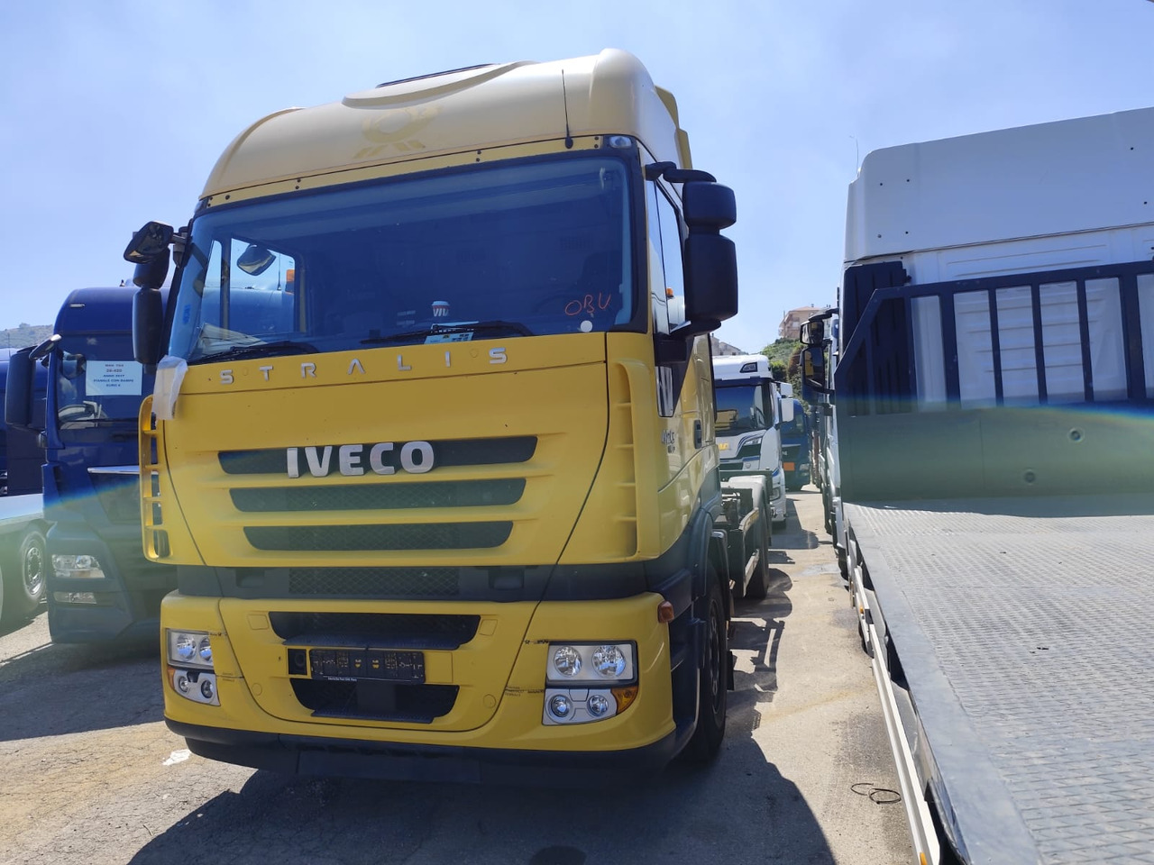 IVECO STRALIS CUBE AD260S42 - Autocarro portacontainer/ Caisse interchangeable: foto 1 IVECO STRALIS CUBE AD260S42 - Autocarro portacontainer/ Caisse interchangeable: foto 1